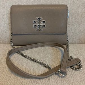 Tory Burch Britten Chain Wallet